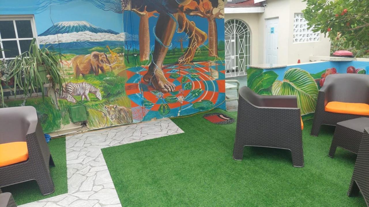 Dancehall Hostel Кінгстон Екстер'єр фото