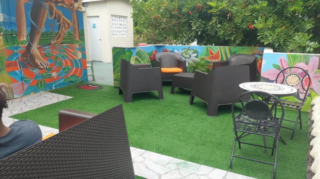 Dancehall Hostel Кінгстон Екстер'єр фото